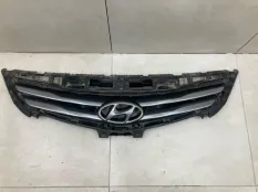 Решетка радиатора Hyundai Solaris 1 RB ХЭТЧБЕК