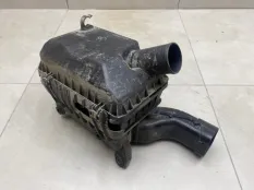 Корпус воздушного фильтра Mitsubishi Lancer 10