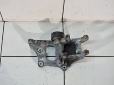 Кронштейн генератора Chery Tiggo 3 T11 SQRE4G16