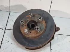 Кулак поворотный передний левый Honda Civic 8 4D