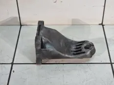 Кронштейн двигателя левый SsangYong Kyron DJ D20D