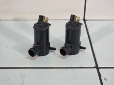 Насос омывателя Land Rover Range Rover 3 L322 2004