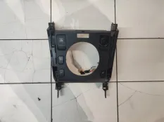 Накладка селектора АКПП Suzuki Escudo J24B 2009