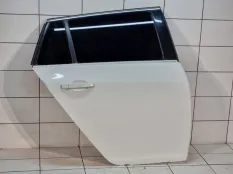 Дверь задняя правая Opel Insignia G09 2009