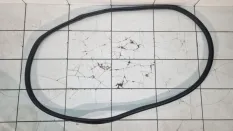 Уплотнитель проема двери задний левый Skoda