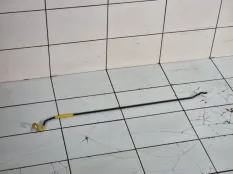 Упор штанга капота Skoda Octavia A7 ЛИФТБЭК CWV