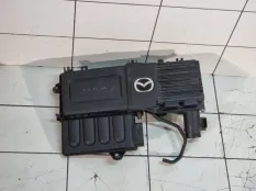 Корпус воздушного фильтра Mazda 3 BK СЕДАН Z6 1.6