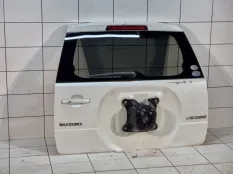 Дверь багажника Suzuki Escudo J24B 2009