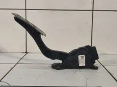 Педаль газа Suzuki Escudo J24B 2009