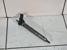 Форсунка дизельная электрическая Audi Q7 1 4L 3.0