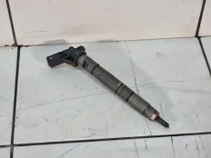 Форсунка дизельная электрическая Audi Q7 1 4L 3.0