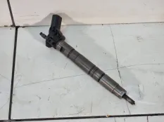 Форсунка дизельная электрическая Audi Q7 1 4L 3.0