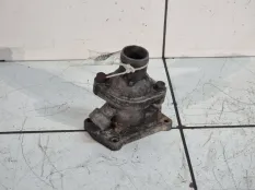 Корпус термостата Hyundai Starex A1 D4BA 2.5 1997