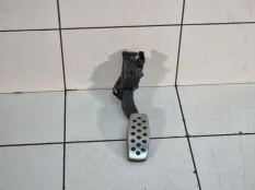 Педаль газа Opel Insignia G09 A20DTH 2009