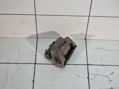 Опора двигателя Skoda Octavia A4 ЛИФТБЭК AEE 2000