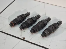 Форсунка топливная Hyundai Starex A1 D4BA 2.5 1997