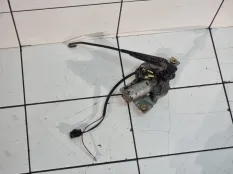 Моторчик стеклоочистителя задний Ford Mondeo 2