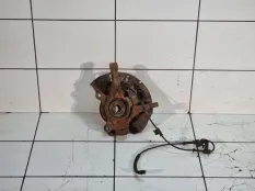 Кулак поворотный передний правый Kia Rio 3 СЕДАН