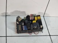 Блок предохранителей Hyundai Starex A1 D4BH 2.5