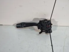 Переключатель поворотов подрулевой Toyota Camry