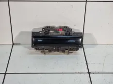 Ручка двери наружная передняя правая Audi A8 4E8