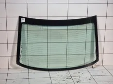 Стекло заднее Audi A8 4E8 BPK 3.2 БЕНЗИН 2006