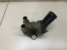 Корпус термостата Toyota Avensis 3 2009