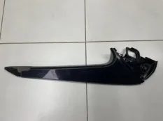 Накладка крышки багажника правая Lexus RX 4