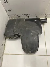 Корпус воздушного фильтра Toyota Aygo KGB10