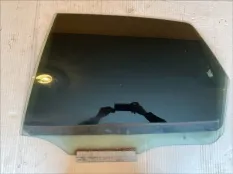 Стекло двери заднее левое Opel Vectra B