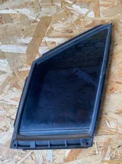 Стекло двери переднее левое Toyota Avensis 3 2009