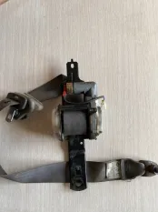 Ремень безопасности передний левый Nissan Almera 1