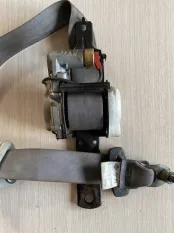 Ремень безопасности передний правый Nissan Almera