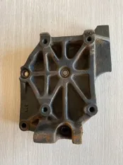 Кронштейн компрессора кондиционера Nissan Almera 1