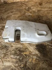 Бачок омывателя Renault Logan 1