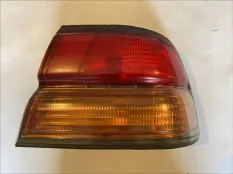 Фонарь задний правый Nissan Maxima A32 1995
