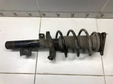 Амортизатор передний правый Mazda 3 1 2006