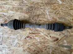 Полуось (привод) передний левый Peugeot Partner 1