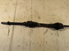 Полуось (привод) передний правый Peugeot Partner 1