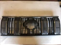 Решетка радиатора Toyota Land Cruiser Prado 150