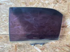 Стекло двери заднее левое Mitsubishi Lancer 9 CS