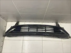 Решетка в бампер центральная Kia K5 3