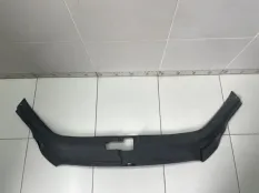 Кожух замка капота Audi Q7 4L