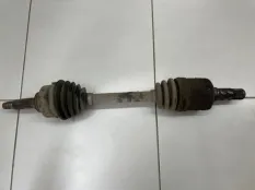 Полуось (привод) передний левый Kia Sorento 1 BL