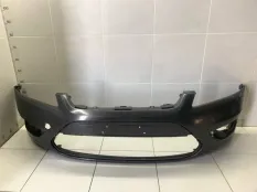 Бампер передний Ford Focus 2