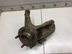 Кулак поворотный передний правый Ford Focus 2