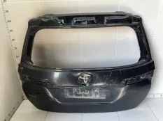 Дверь багажника Toyota Fortuner 2