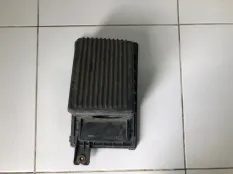 Корпус воздушного фильтра Nissan Maxima A32