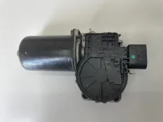 Моторчик стеклоочистителя Mazda 3 BK Z6VE 1.6