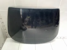 Стекло заднее заднее Audi 80 B3 1.8 1988